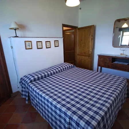 Casa rural Opera *